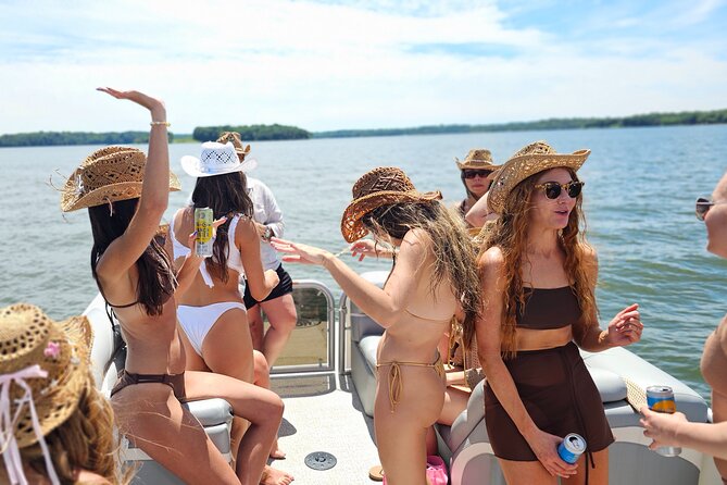 30ft Double Decker Triple Slide Party Boat with Captain up to 22 - Captain-led fun with a safety-minded approach