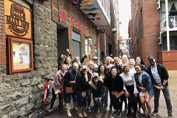 All-Inclusive Pub Crawl with Moonshine, Cocktails, and Craft Beer - The Social Factor: Making Friends the Easy Way