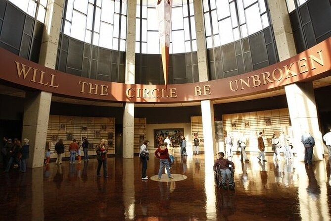 Before-Open Guided Tour & Admission to Country Music Hall of Fame - After the Tour: How to Use Your Free Re-Entry Time