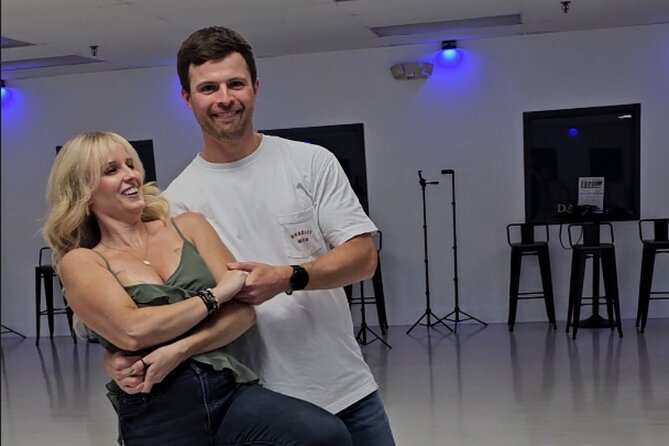 Beginner's Two Step and Country Swing Dancing Class - Country Swing for Beginners: Make It Work With Any Song