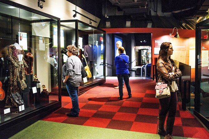 Circle Pass: Johnny Cash, Trolley Tour, Ryman, Ole Smoky & More - Musicians Hall of Fame: The studio players you never knew you needed