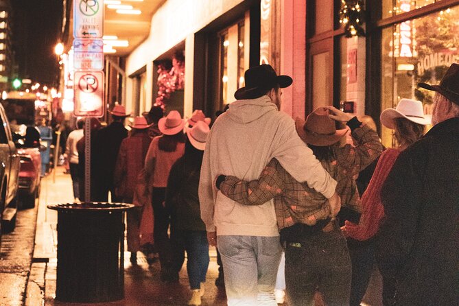 Cowboy Pub Crawl - CowboyHats, LineDancing, Trivia, Drinks, Bulls - Cowboy Trivia on the Move: How the Prizes Keep People Engaged