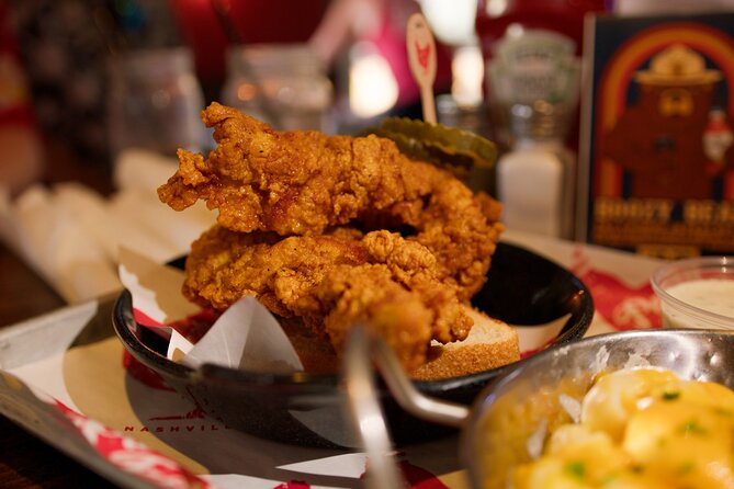 Downtown Nashville Food Tour With Sidewalk Food Tours - What you’re actually eating: the core tasting lineup
