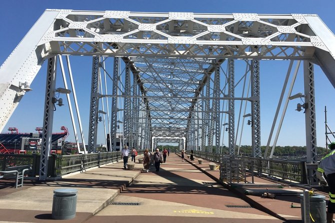 E-bike Rental to Explore Nashville (2 or 4 hours) - The E-Bike Kit: What’s Included and Why It Helps