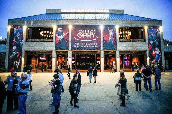 Grand Ole Opry House Guided Backstage Tour in Nashville - Who this backstage tour fits best