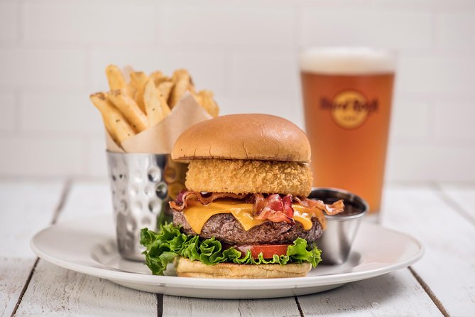 Hard Rock Cafe Nashville - Acoustic vs Electric menus: how the prix-fixe choices work