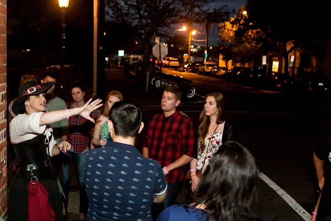 Haunted Nashville Boos and Booze Ghost Walking Tour - Haunted Nashville Boos and Booze: a simple way to start your night