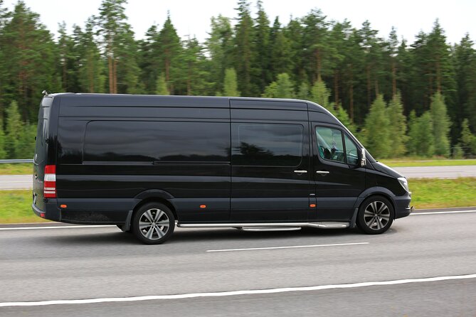 Nashville Airport Private Transportation for 6-13 Passengers - Key highlights you’ll feel right away