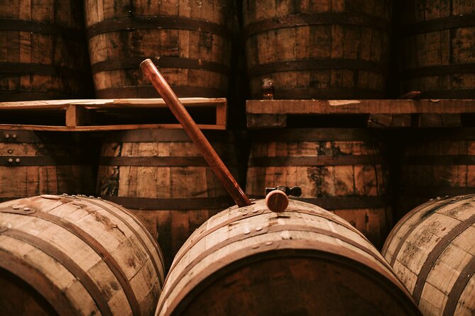 Nashville Barrel Co "Flight from the Barrel" Whiskey Tasting - Why this from-the-barrel flight beats another Nashville bar hop