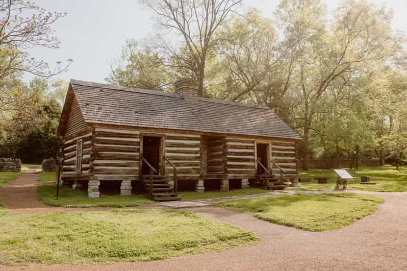 Nashville: Belle Meade Historic Site Journey to Jubilee Tour - Walking Across the Plantation Grounds: Enslavement, Contract Labor, and Survival