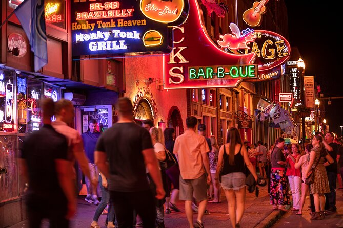 Nashville Bordellos, Burlesque, and Blood Night-Time Walking Tour - The Guides Are the Real Feature: Personal Style and Built-In Q&A