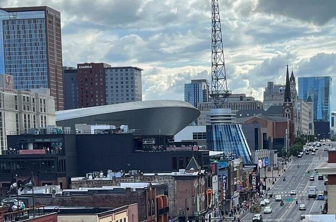 Nashville City Tour with Private Car - Lower Broadway, downtown landmarks, and honky-tonk first impressions