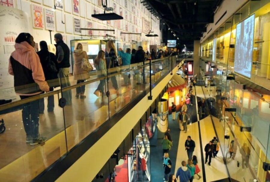 Nashville: Country Music Hall of Fame and Museum - American Currents and Hatch Show Print Haley Gallery: beyond the classics