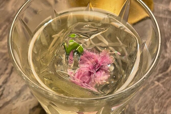 Nashville Craft Cocktails & Fine Dining Walking Tour - Alcohol, snacks, and the real value of $179