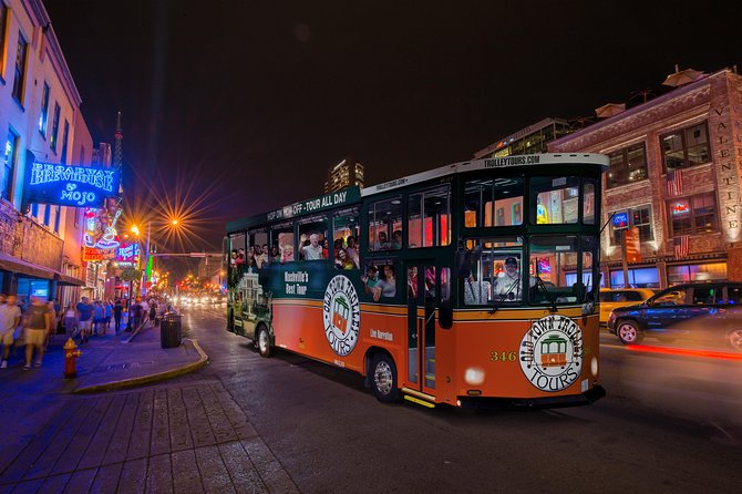 Nashville Evening Trolley Tour - The Performing Guide Factor: Fun, Songs, and What to Expect