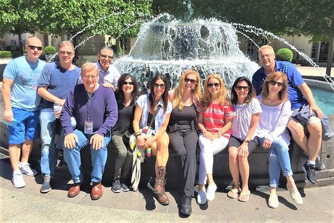 Nashville Famous Footsteps Guided Walking Tour - The 2-Hour Walk Through Music City Legends