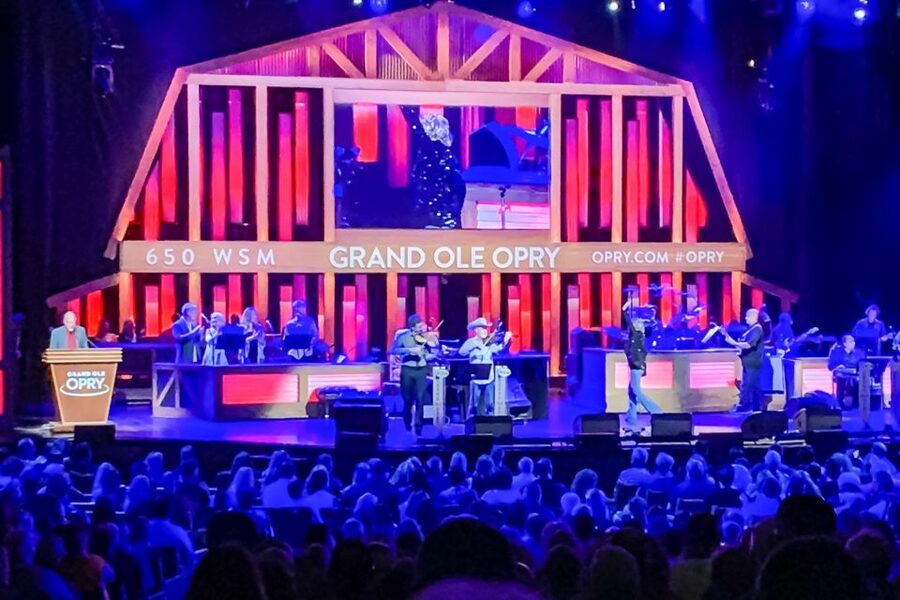 Nashville: Grand Ole Opry Show Ticket - Nashville Icon: Why the Opry Still Matters
