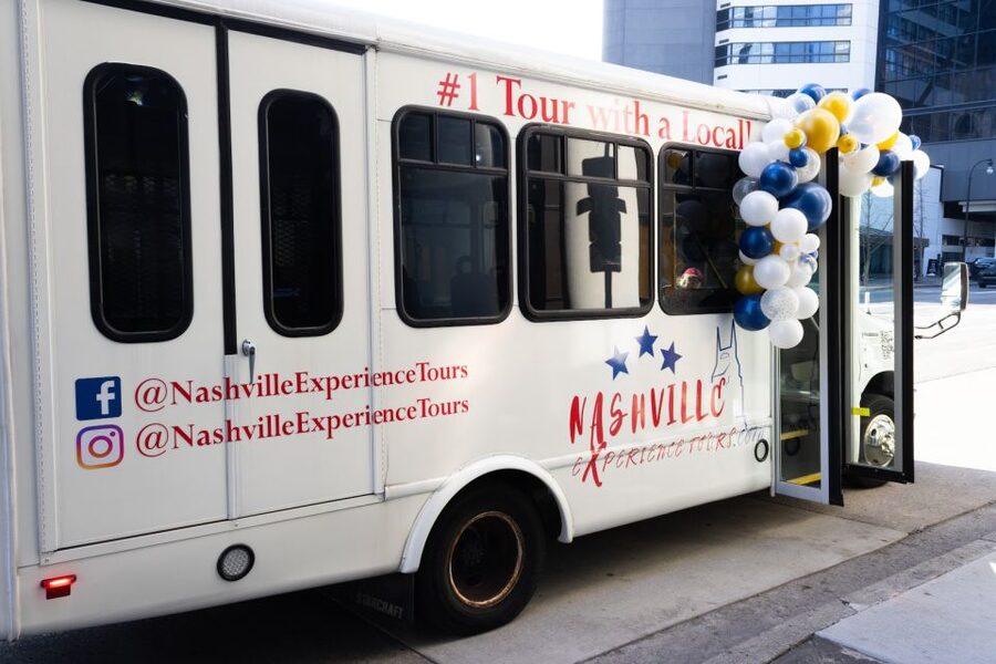 Nashville: Guided City Van Tour - Entering Nashville by van: meeting point, comfort, and pacing
