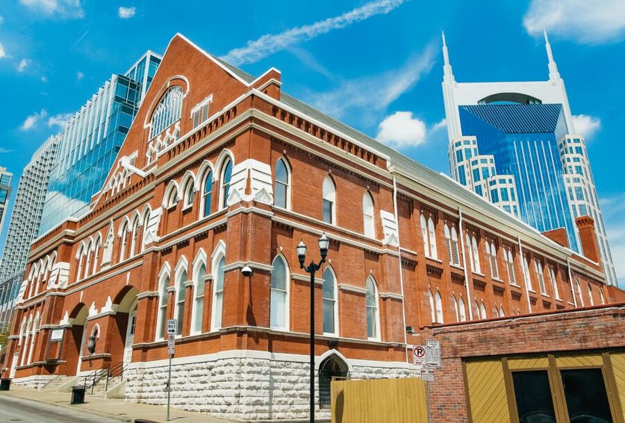 Nashville: Guided City Van Tour - Downtown orientation: Lower Broadway, Music Circle, and the city’s rhythm