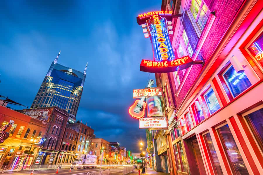 Nashville: Guided Ghost-Themed Walking Tour - Starting in downtown Nashville: the State Capitol as your “spooky kickoff”