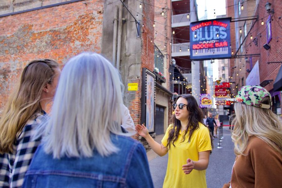 Nashville: Immersive E-Bike Tour of Music City's History - Music Row and the studio legends you actually recognize
