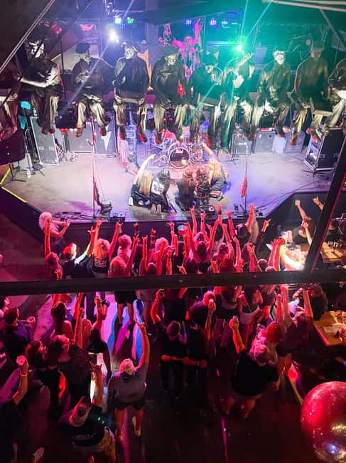 Nashville: Live Music Bar Crawl with Local Artists - Honky Tonk Highway vibes and the final stretch to Fifth + Broadway