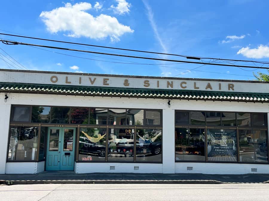 Nashville: Olive & Sinclair Chocolate Factory Tour - Shopping and a short walk: bringing the tour home (literally)