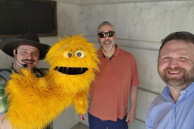 Nashville Puppet and Sightseeing Tour - Ryman Auditorium: the big finish and the photo moment