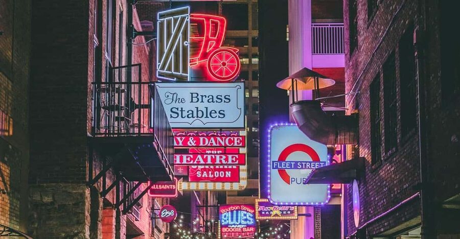 Nashville's Speakeasy Secrets: True Crime Tasting Pub Crawl - Who this tour suits best (and who should skip it)
