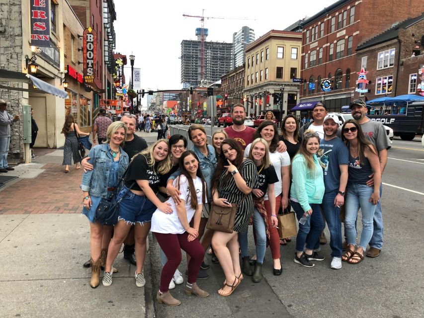 Nashville: The Ville All-Inclusive Pub Crawl - Meeting up in downtown Nashville without the stress