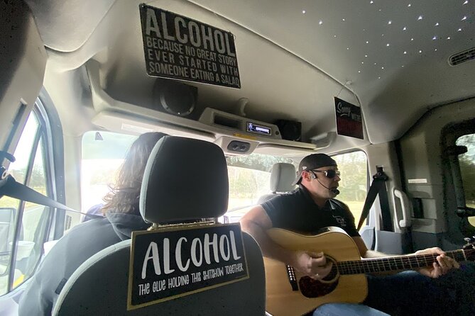 Nashville to Jack Daniel’s: BBQ Lunch, Live Music & Trivia - BBQ lunch break: Southern comfort before you head back