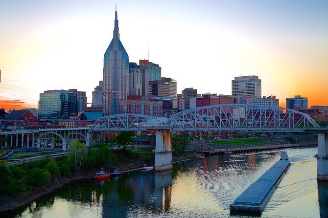 Nashville VIP Style Private Tour with Local Singer-Songwriter - Why a local singer-songwriter makes Nashville make sense