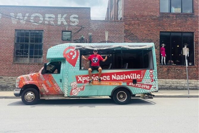 Open-Air Minibus Sightseeing Tour of Nashville - A quick stop at Bicentennial Capitol Mall State Park (and why it’s worth the time)