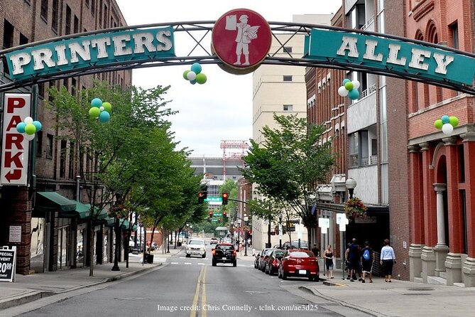 Private Walking Tour with Johnny Cash Museum Admission - The Weather and Walking Factor You Should Plan Around