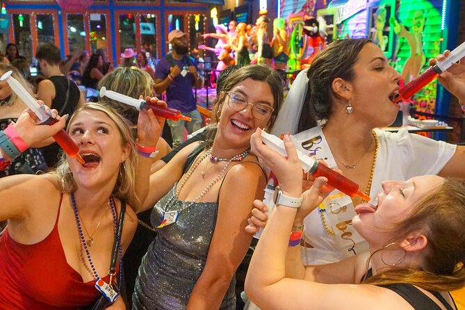 VIP Bar and Club Crawl in Nashville - What Makes This Nashville VIP Crawl Worth Doing