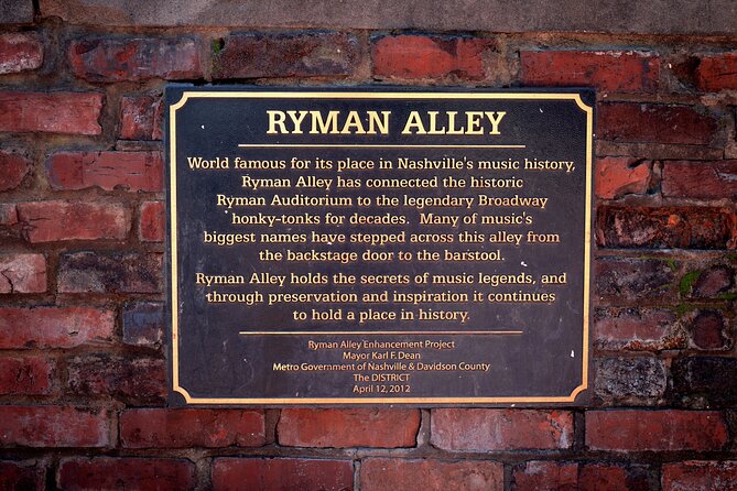 Wander Nashville- Guided Historic Walking Tour - The Stop-by-Stop Route: Waterways, Broadway, and Civil Rights